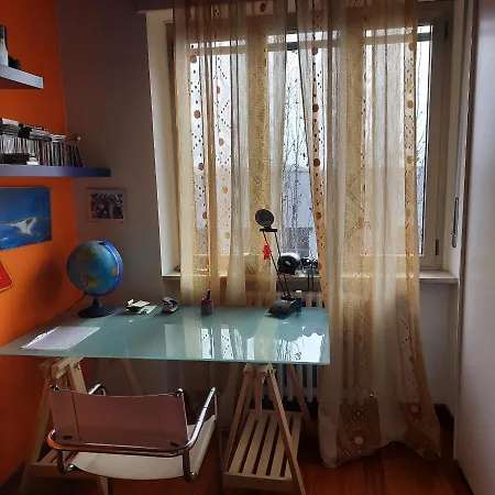 Affittacamere In Guest - With Private Bathroom And Free Parking *